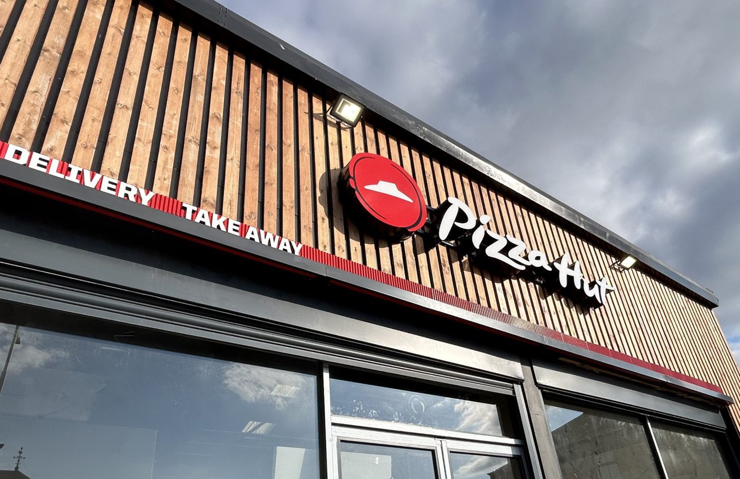 Pizza Hut Kirkcaldy Opening date confirmed for takeaway