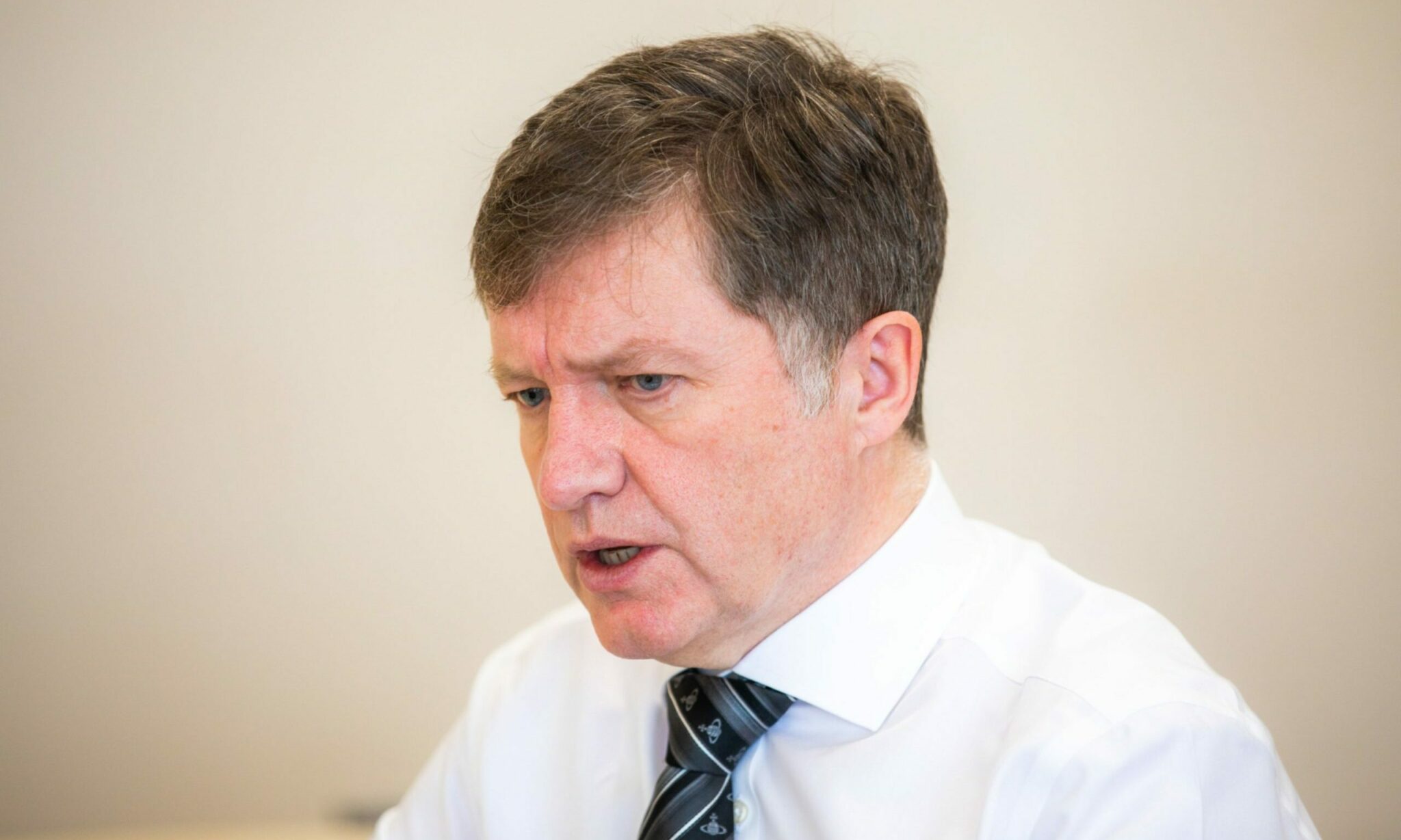 nhs-tayside-boss-grant-archibald-starts-phased-retirement