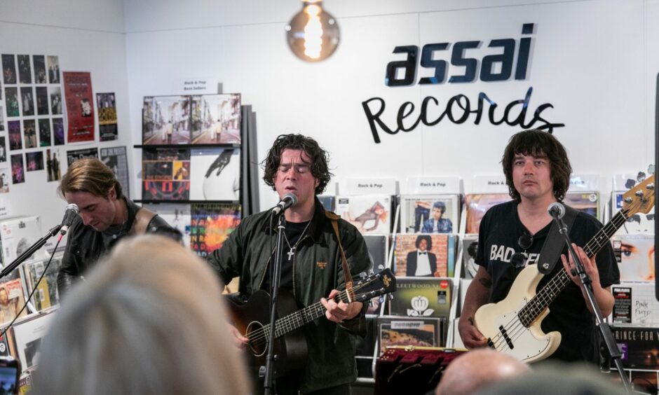 The View performs at Assai Records in Dundee.