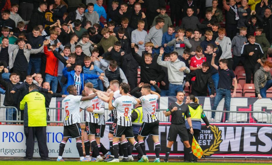 Dunfermline celebrate after Paul Allan puts them ahead against Airdrie.