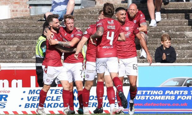 David Gold and Arbroath FC players at Gayfield.