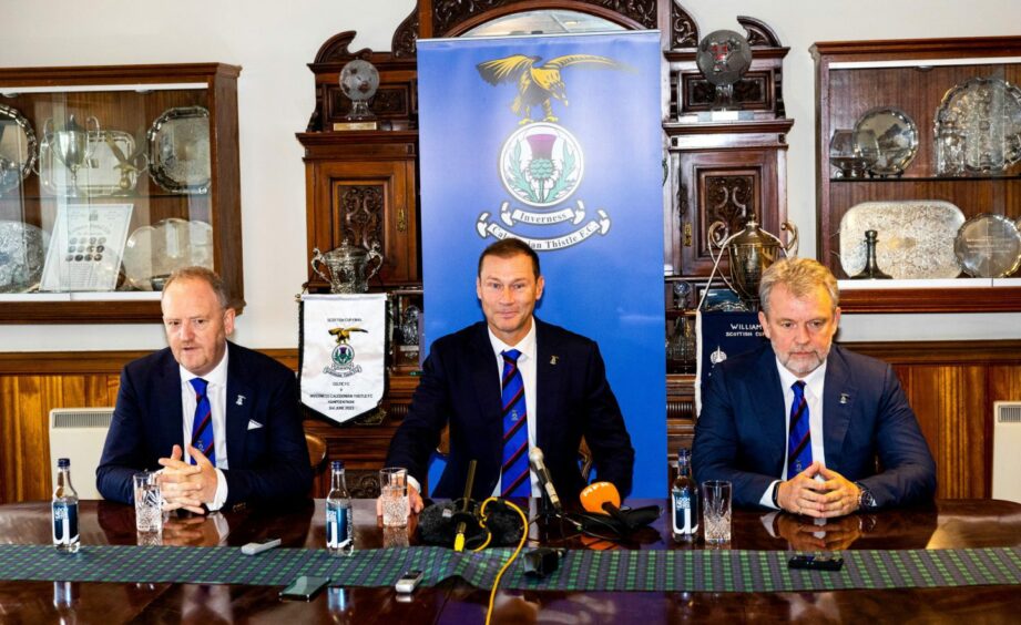 Duncan Ferguson, centre, is flanked by CEO Scot Gardiner, left, and chairman Ross Morrison