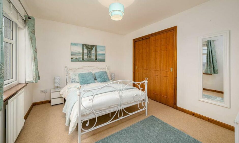 Bedroom of house in Dundee overlooking Ballumbie Gardens.