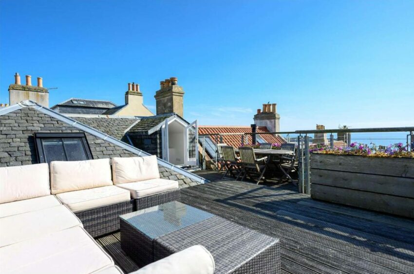 The rooftop decking has stunning views of Elie Beach and the Firth of Forth. 