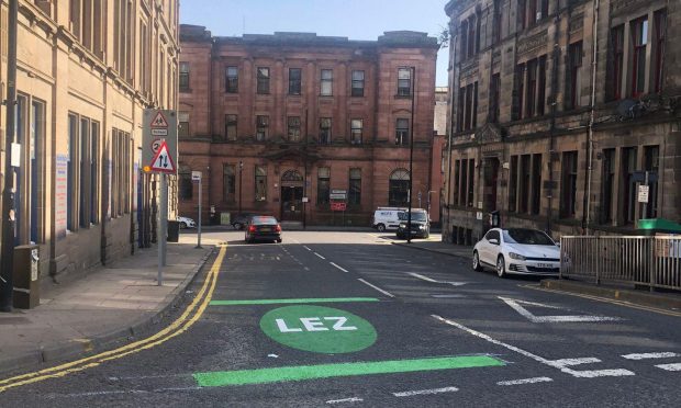 Dundee's Low Emission Zone will be imposed from May 30, 2023. Image: Kieran Webster/DC Thomson.