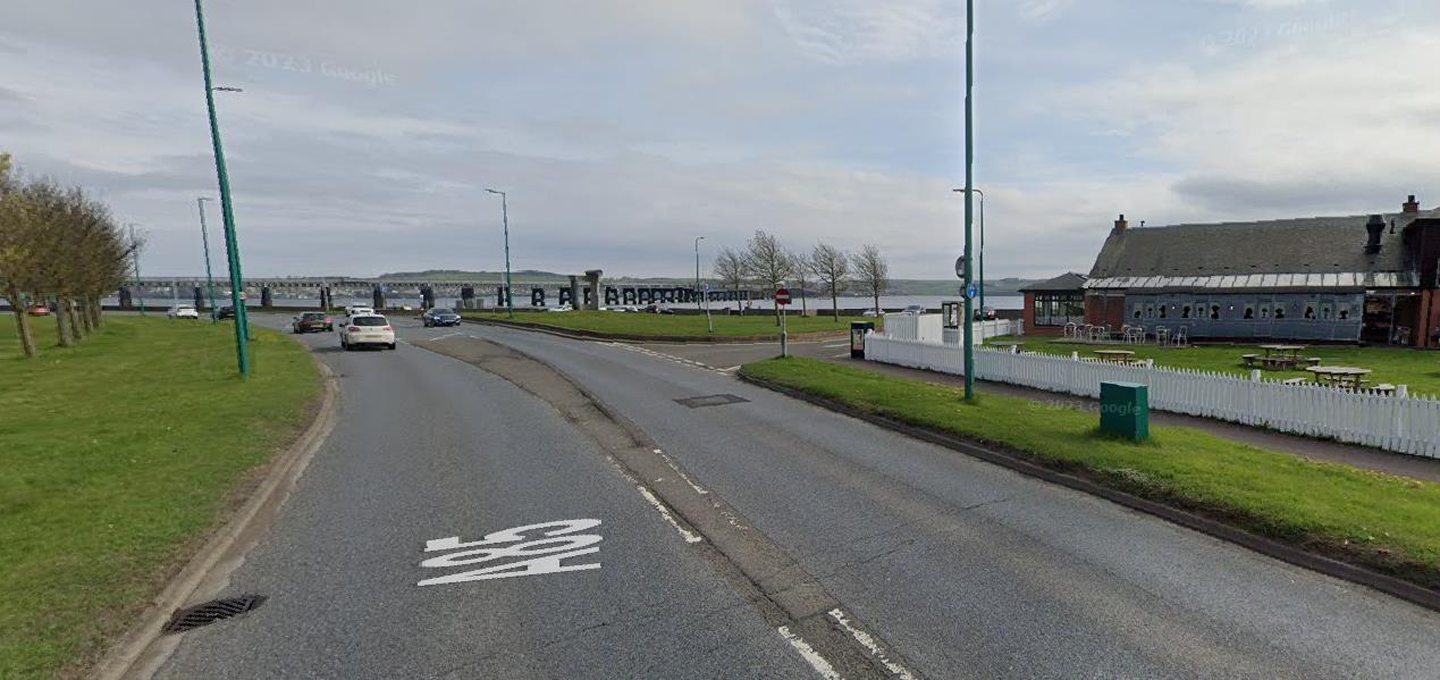 Riverside Drive & Avenue: Series of roadworks on Dundee roads