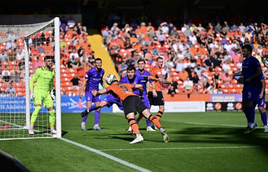 Louis Moult hits the post for Dundee United 