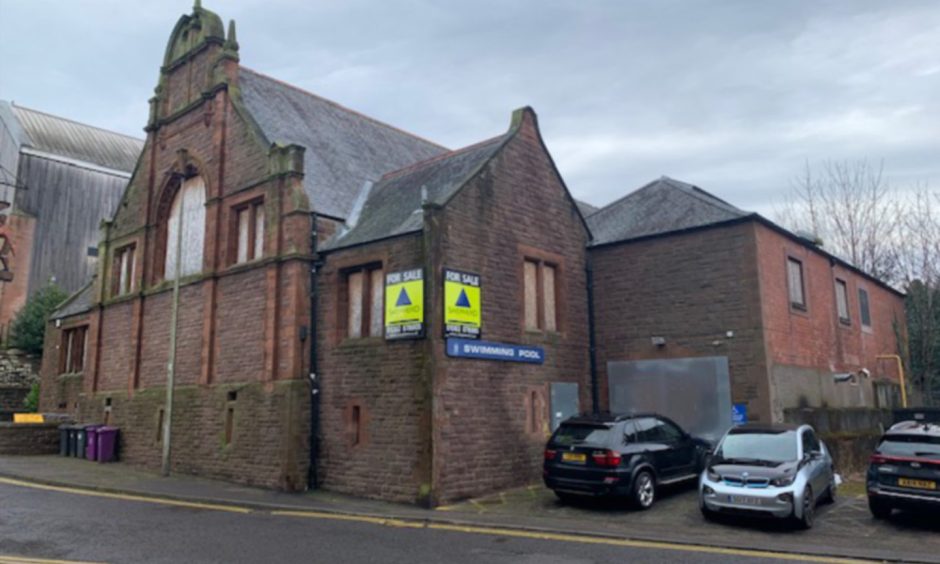 Old Forfar swimming pool building