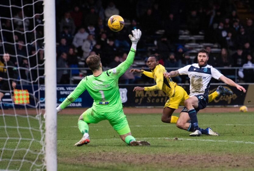 Regan Charles-Cook tormented Dundee in 2021/22. Image: SNS