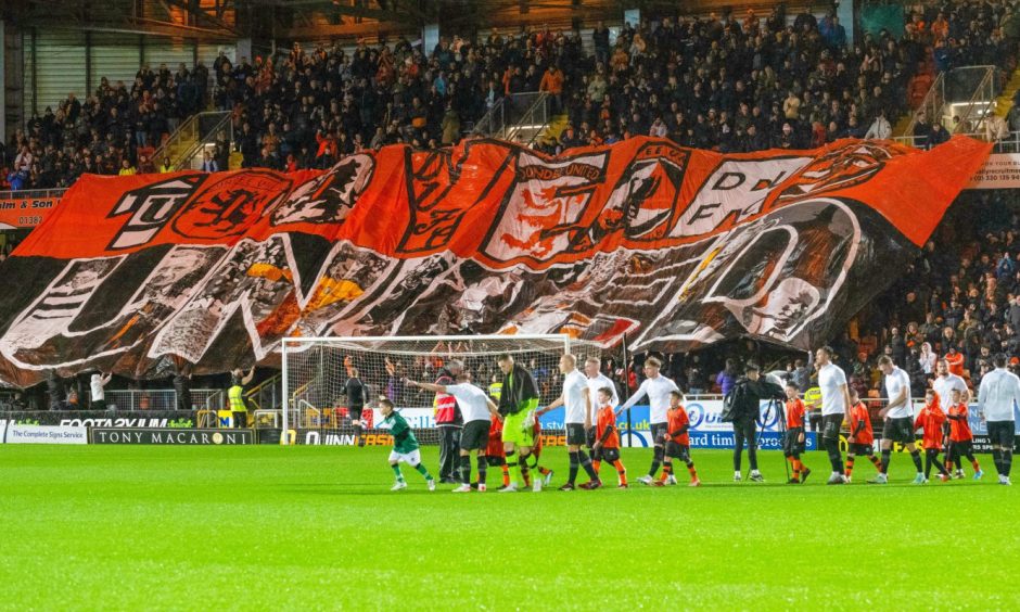 The Dundee United tifo celebrating their centenary.