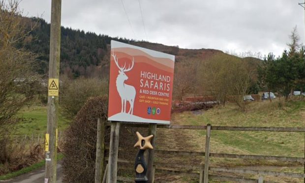 A sign for the Highland Safar and Red Deer Centre near Aberfeldy.