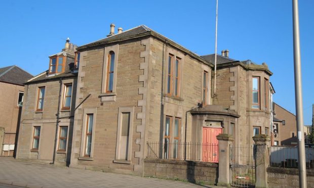 There are plenty of affordable five bedroom homes in Tayside and Fife. Image: Zoopla.