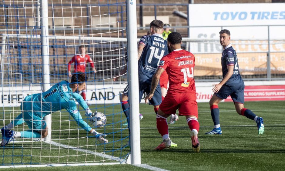 Raith Rovers and Dunfermline Athletic have faced each other three times already this season. Goalmouth action from one of their meetings. Image: Craig Brown/DAFC.