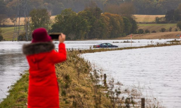 Flooding between Meigle and Alyth in Perthshire at the weekend. Image: Steve MacDougall/DC Thomson