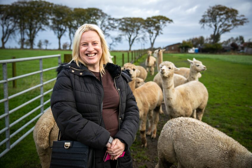 Debbie visited Bowbridge Alpacas, based in Fife, to try out its new mindfulness sessions.