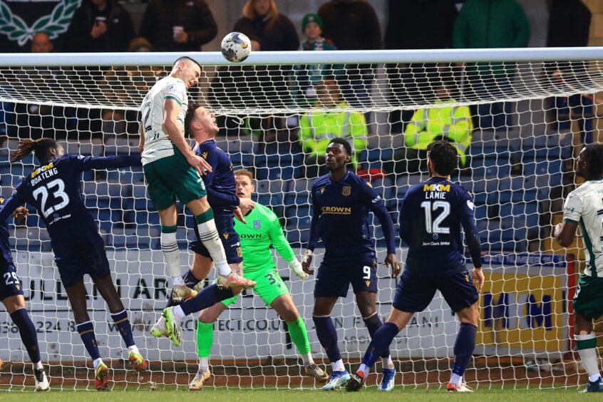 Lewis Miller puts Hibs 2-0 ahead of Dundee FC. Image: Shutterstock/David Young