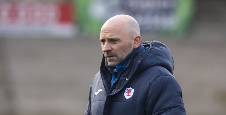 Raith Rovers assistant manager Colin Cameron. Image: SNS.
