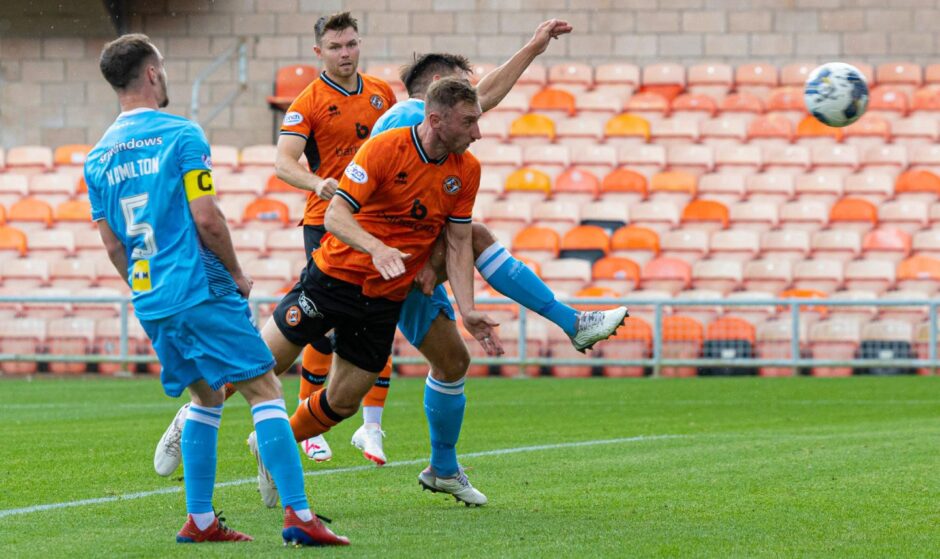 Louis Moult finds the net in clinical fashion against Dunfermline
