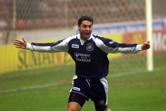 Former Dundee fan favourite Juan Sara will be at Dens Park on Thursday night for Cammy Kerr's testimonial. Image: SNS