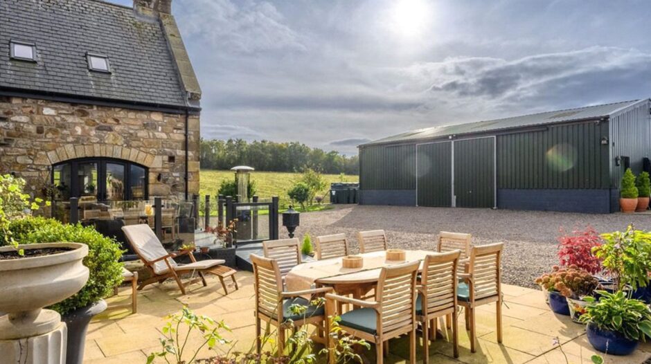 An outside patio area ideal for entertaining or al fresco dining. 