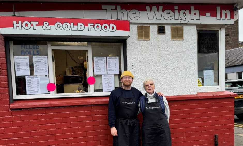 Moira, 74, hands over Perth takeaway Weigh-In after 28 years