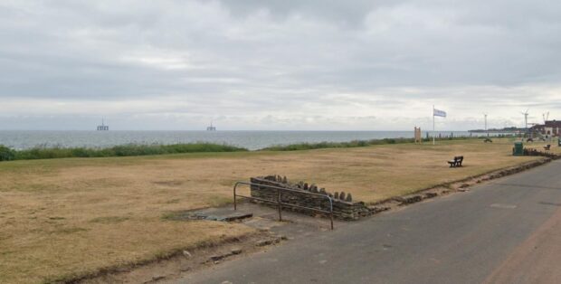 Access points from Leven Promenade onto the grass need repaired.