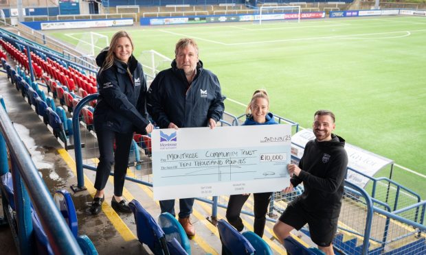 Montrose Port Authority CCO Ann Rooney and CEO Tom Hutchison with community trust project officers Eilidh Reid and Kerr Waddell. Image: Supplied.