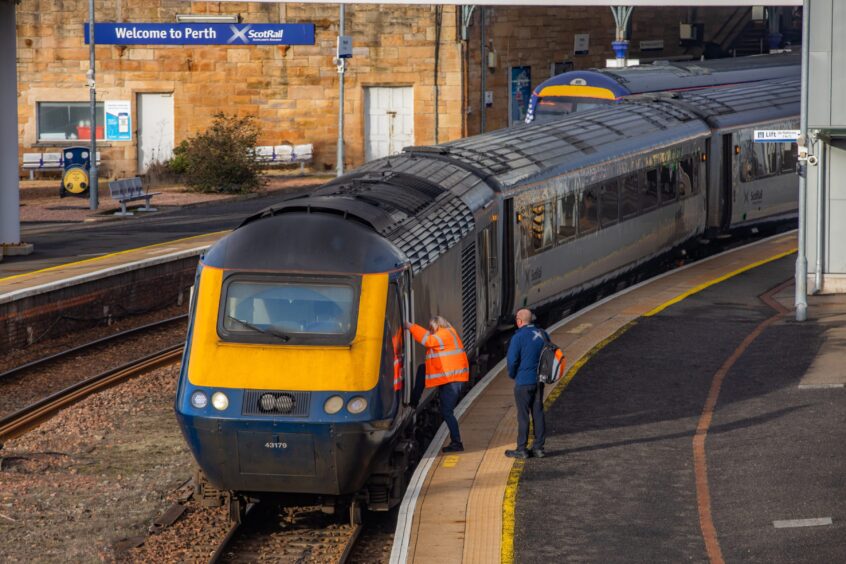 Train disruption in Fife and Dundee, image shows train at Perth station 