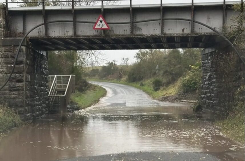 Roads flooded in Wormit in Fife.