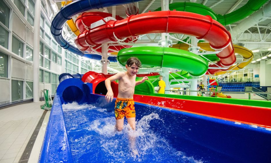 Olympia pools remain closed