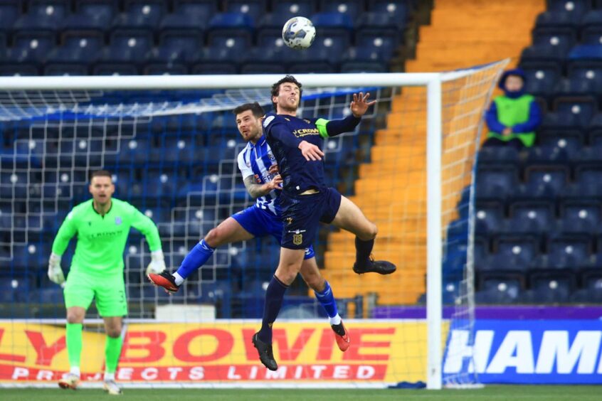 Shaughnessy beats Matty Kennedy in the air. Image: Shutterstock/David Young