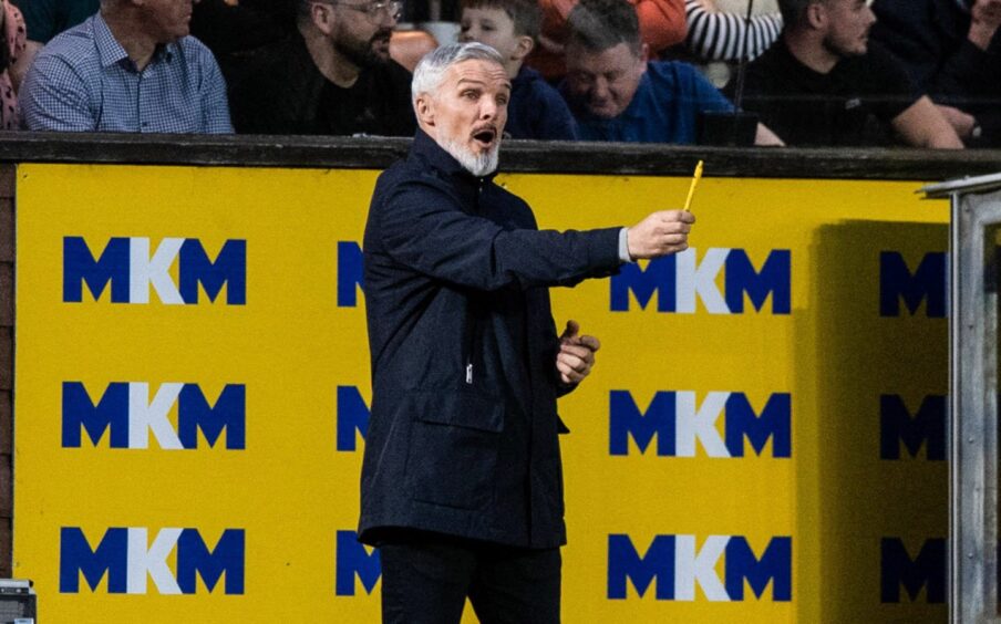 Jim Goodwin demands more from Dundee United on the touchline