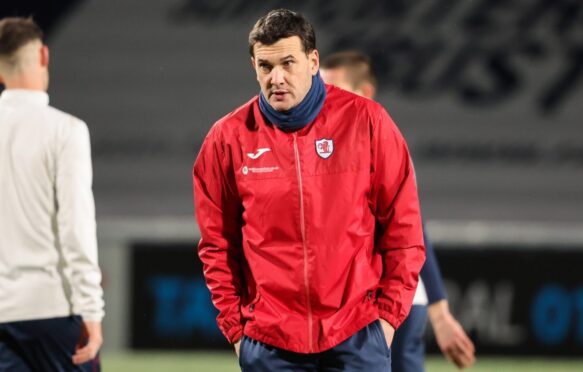 Raith boss Ian Murray was speaking after the Scottish Championship match versus Ayr. Image: SNS.