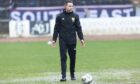 Referee David Munro called off the Dundee v Aberdeen game. Image: SNS