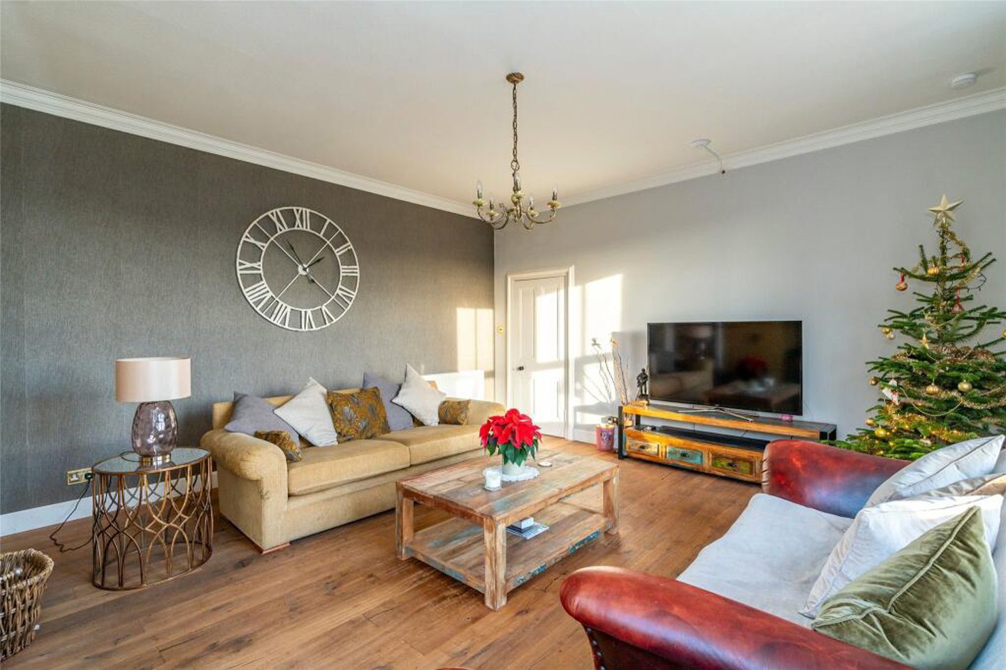 £650k Fife farmhouse set in beautiful countryside for sale