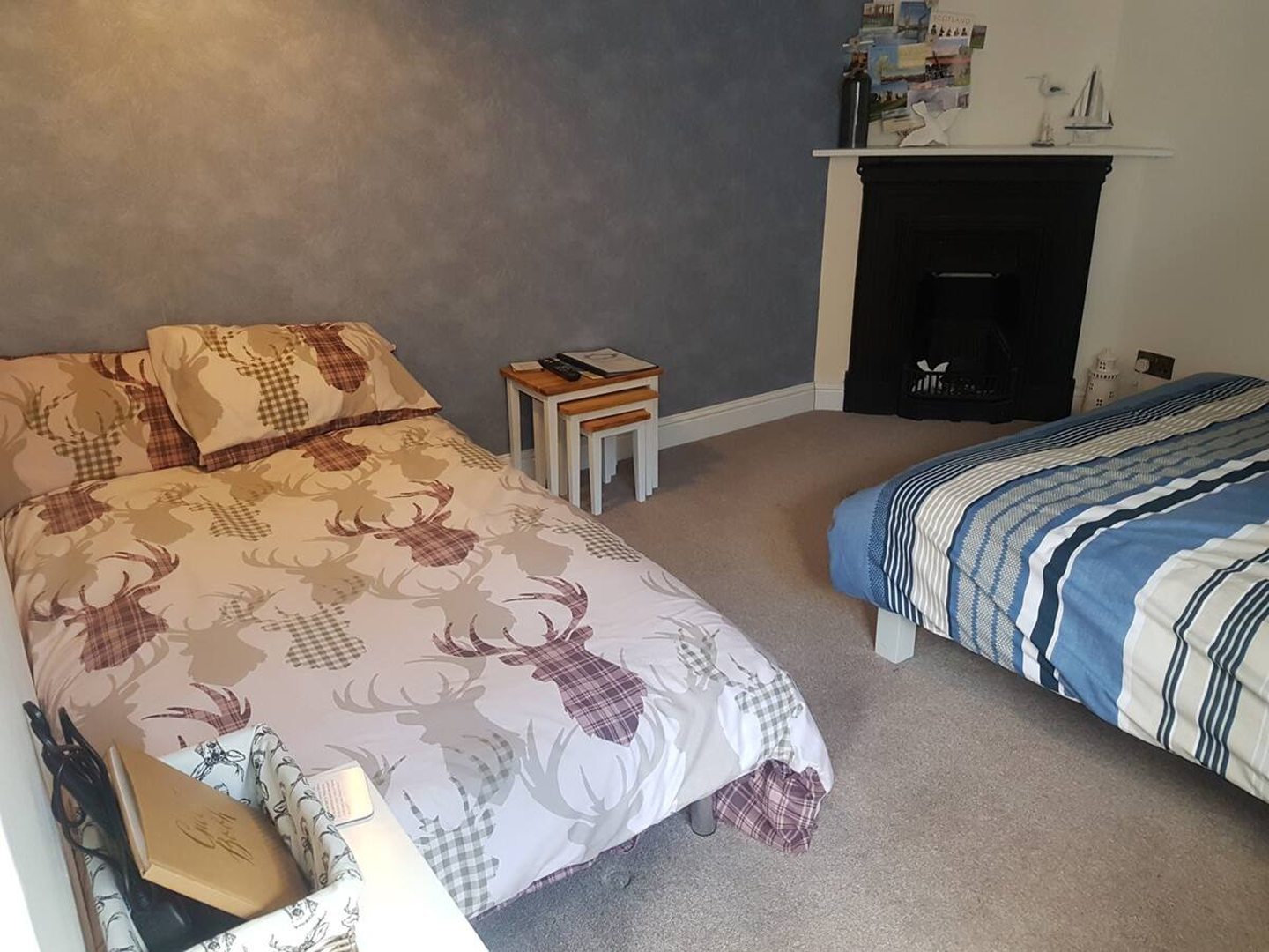 Twin bedroom in The Buddon Bothy.