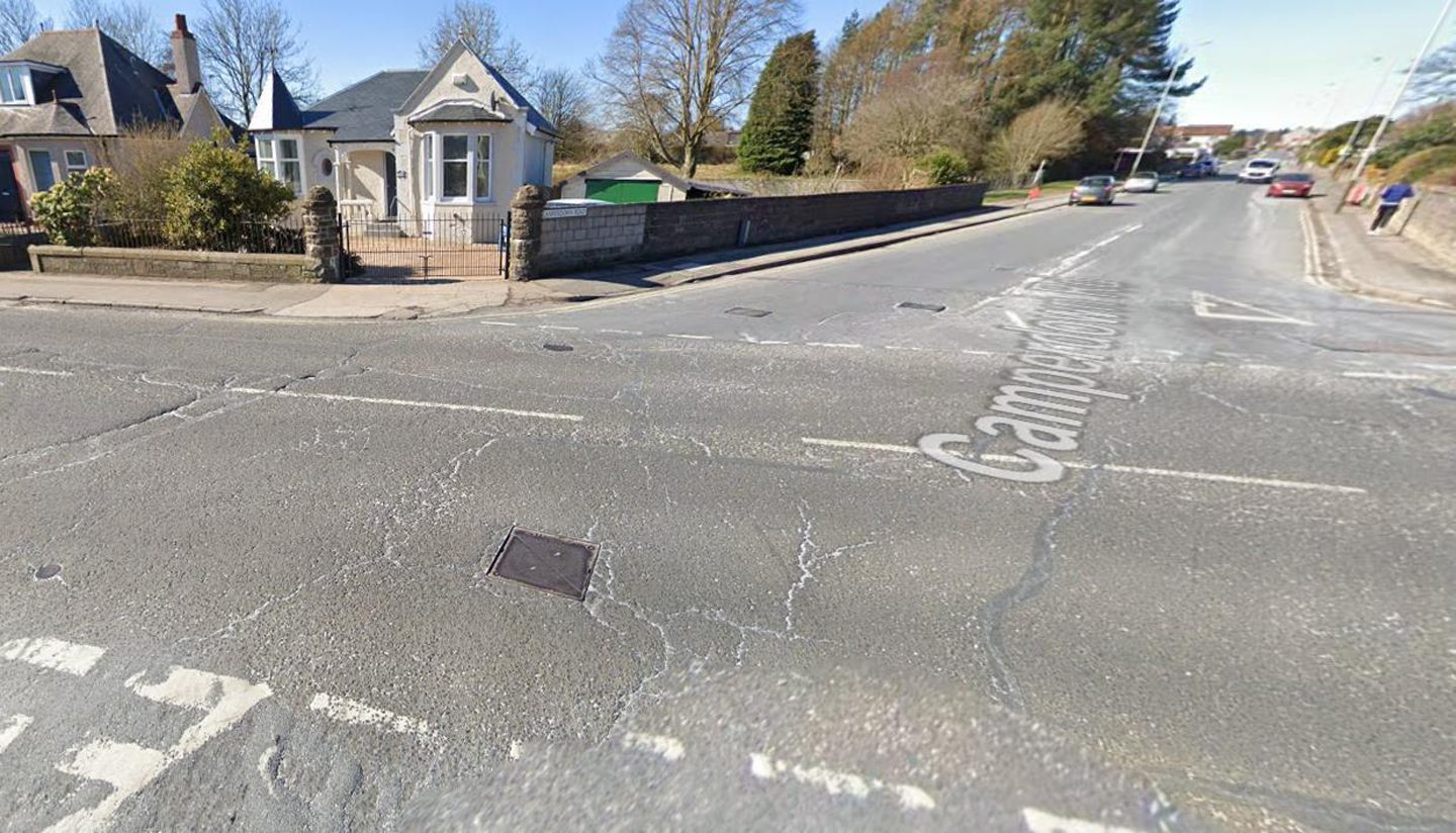 Police hunt Dundee hit and run driver