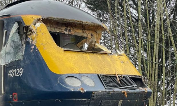 In vestigation launched into tree crashes on to train at Broughty Ferry
