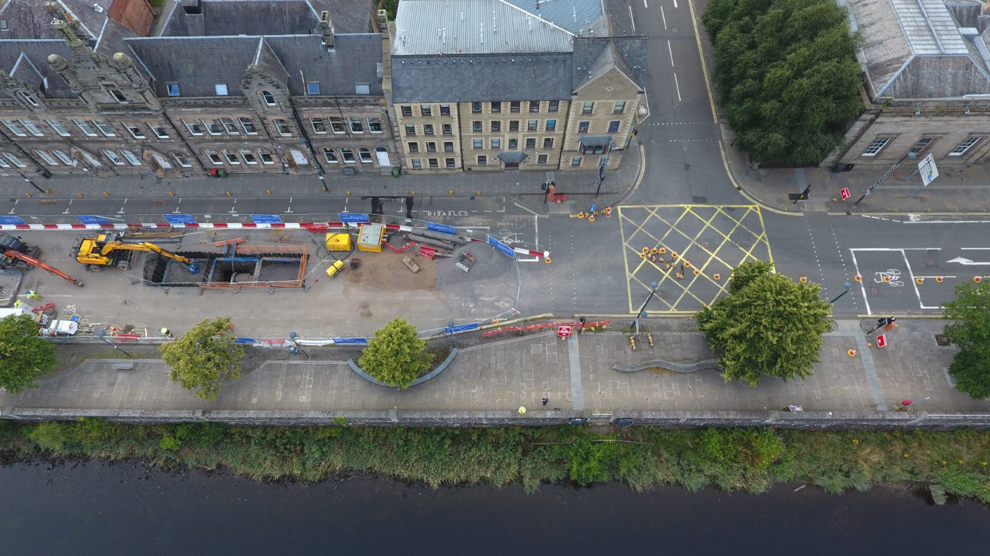 Roadworks in Tay Street, Perth