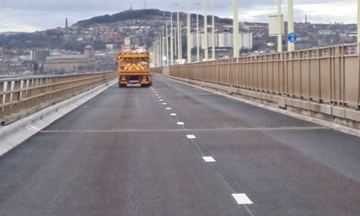 The resurfaced Dundee bound Tay Road Bridge