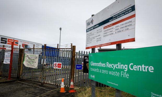 Pedestrian access is still banned at Fife recycling centres. Image: Steve Brown/DC Thomson.