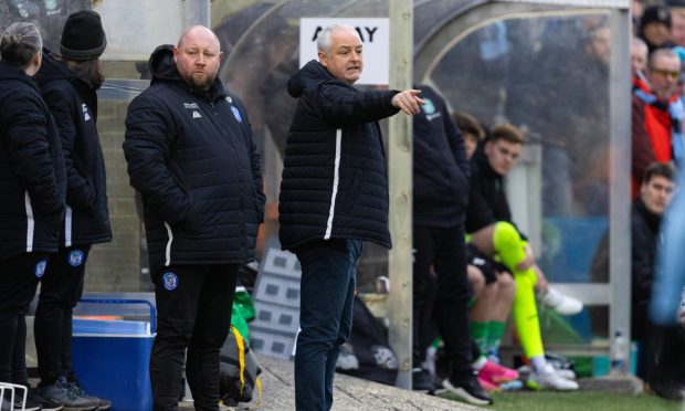 Forfar Athletic manager Ray McKinnon. Image: SNS.