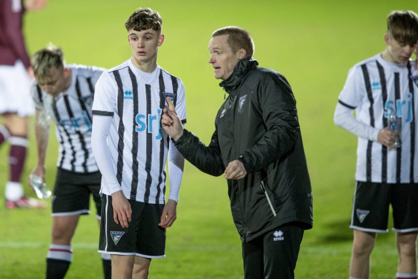 Greg Shields dispenses advice during a Dunfermline Athletic youth game against Hearts. Image: Craig Brown / DAFC.