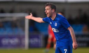 Paul McGowan in action for Cove Rangers. Image: Darrell Benns/DCT