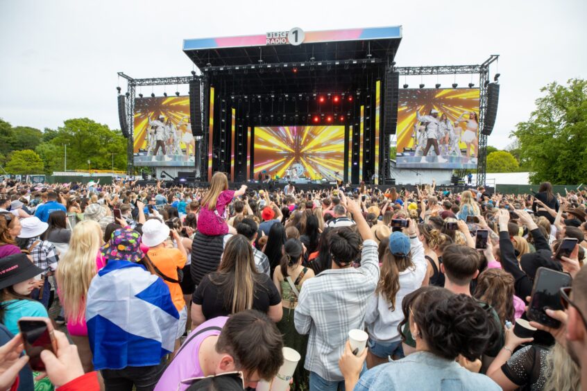 Big Weekend crowds