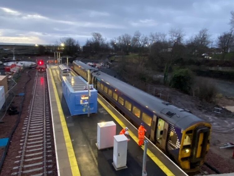 The first passenger train in more than 50 years leaves Leven railway station