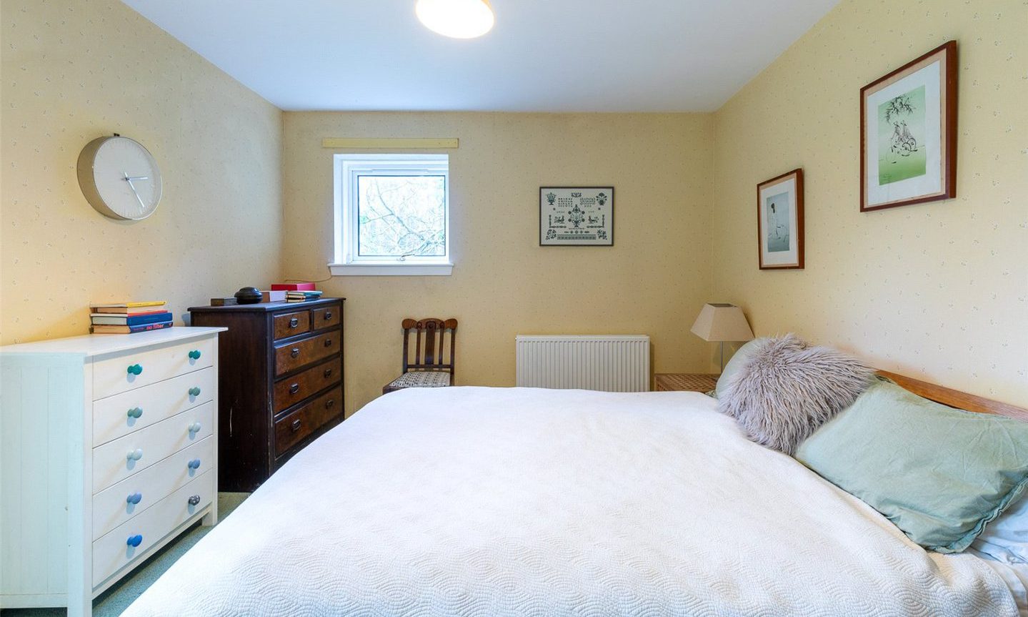 Fivebedroom villa nestled in the Carse of Gowrie woodland for sale