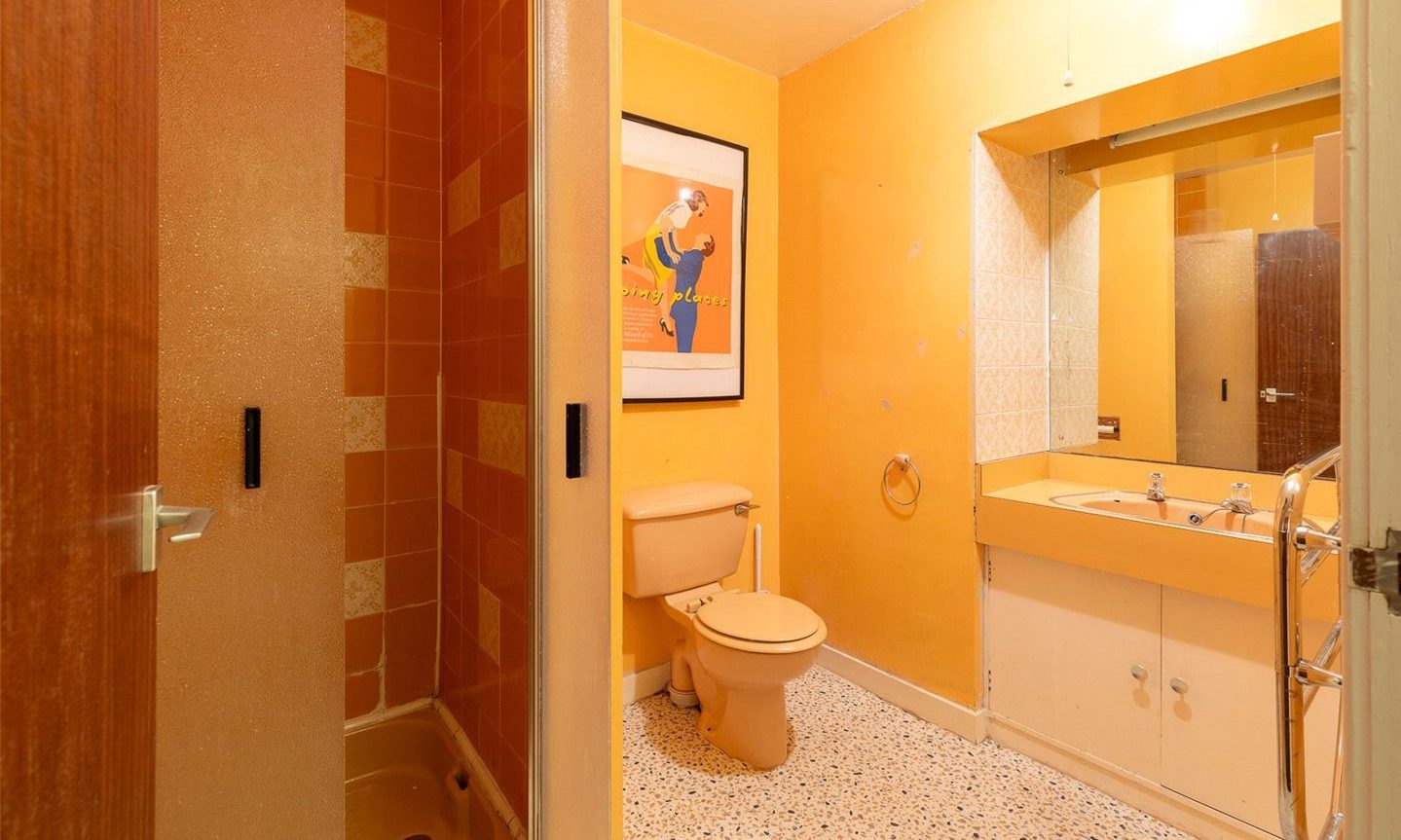 Fivebedroom villa nestled in the Carse of Gowrie woodland for sale