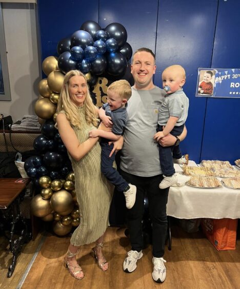Dundee dad Ross Peters celebrating his 30th birthday with his family. 