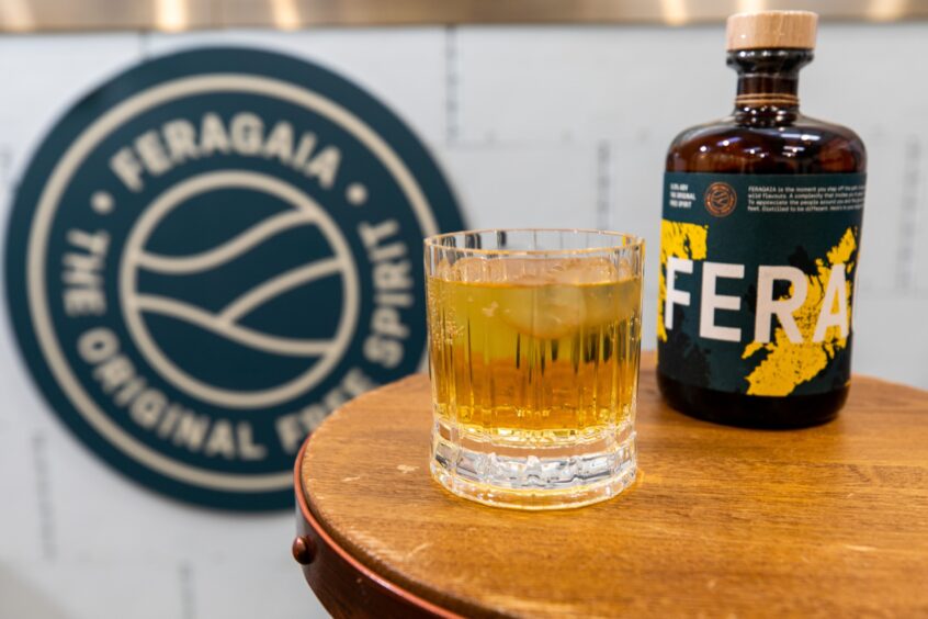 The bottle and glass of Feragaia, Fife's alcohol free spirit. 